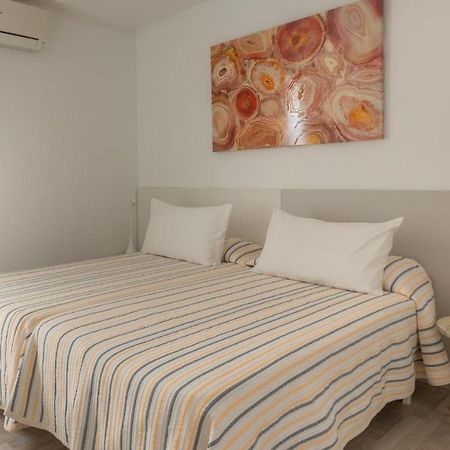 Apartamento 1 habitación a 10 m de la playa, AM Rentals Pollença Exterior foto